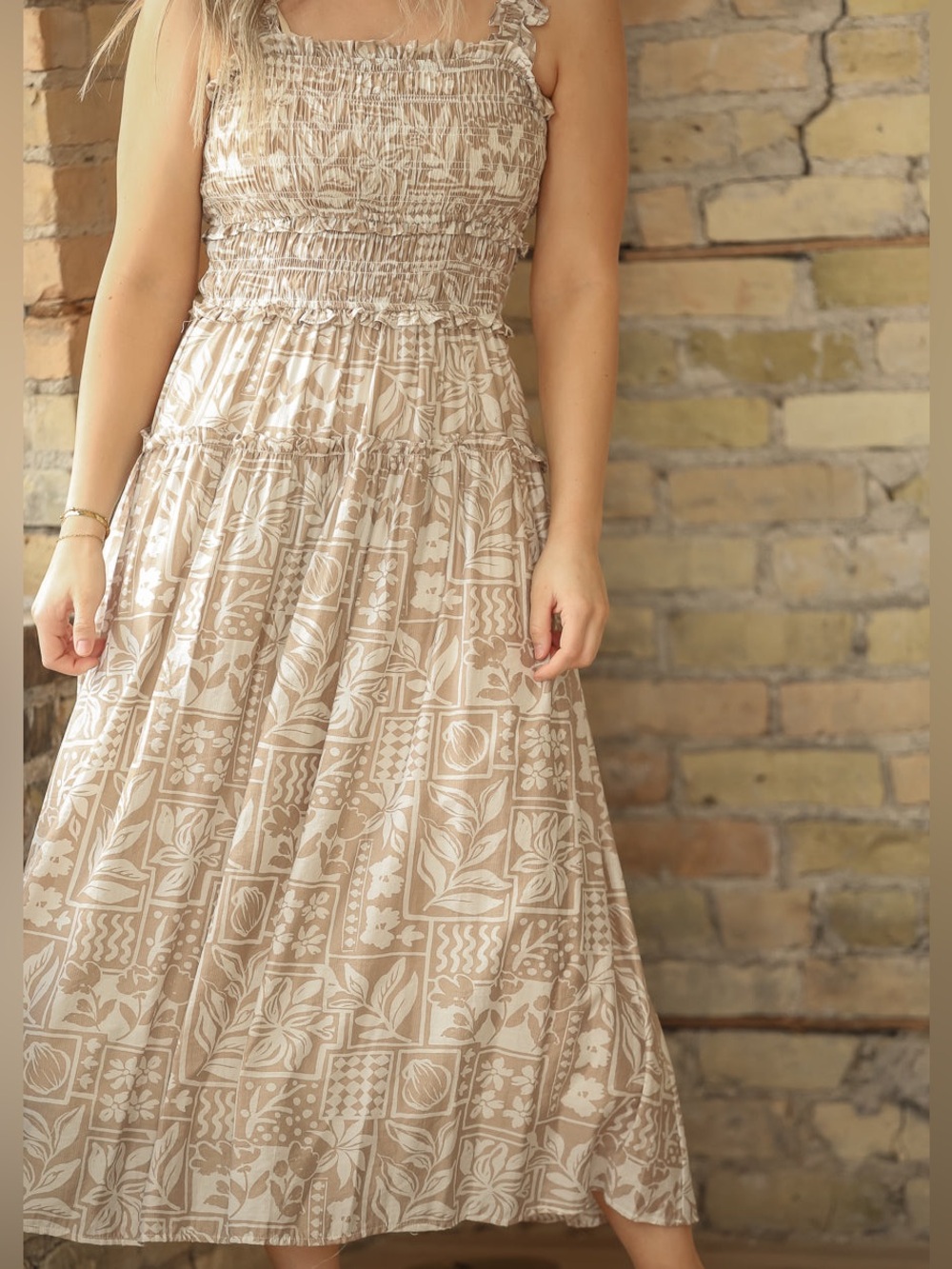 Blu Pepper Beige Floral & Geometric Print Maxi Dress NWT Med